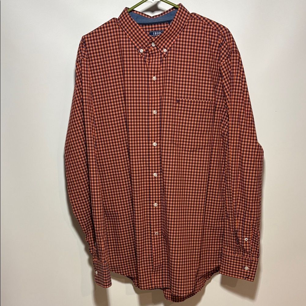 Izod Men's Red and White Checkered Button Down Shirt